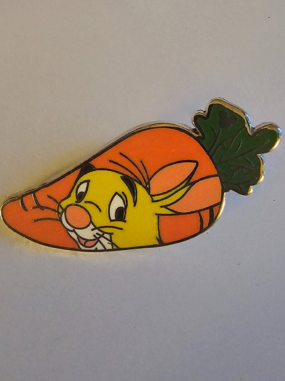 DISNEY Pin Trading ~Hong Kong Disneyland ~Eat More Carrots ~Mr. Rabbit ~2018~27